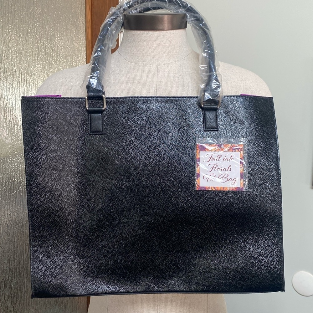 BNWT vegan leather large black tote shoulder purse bag